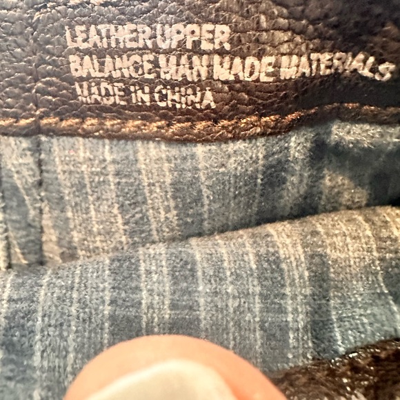 Born Crown Womens Kimber Boots Brown Suede Stacked Heels Buckle Side Zipper 8 M - Picture 14 of 14